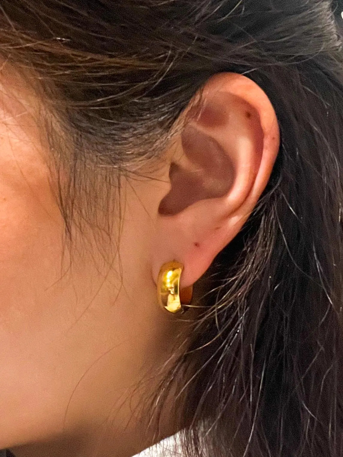 Minimal Hoop Earrings | 18k Gold Plated